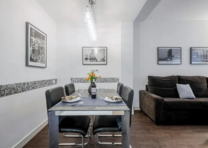 Catedral Bas Apartments Barcelona